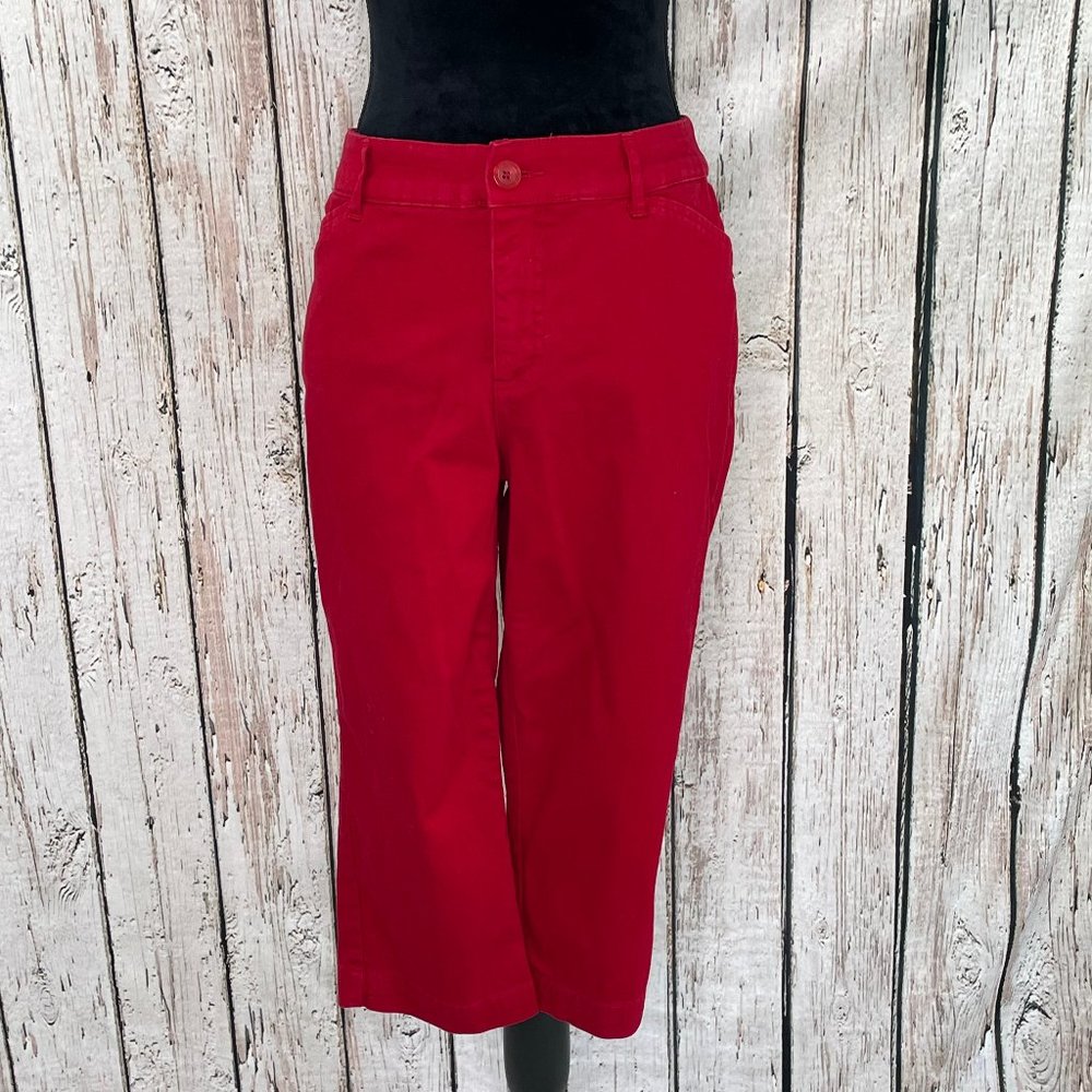 St. John's Bay Capri in rich Red size 12